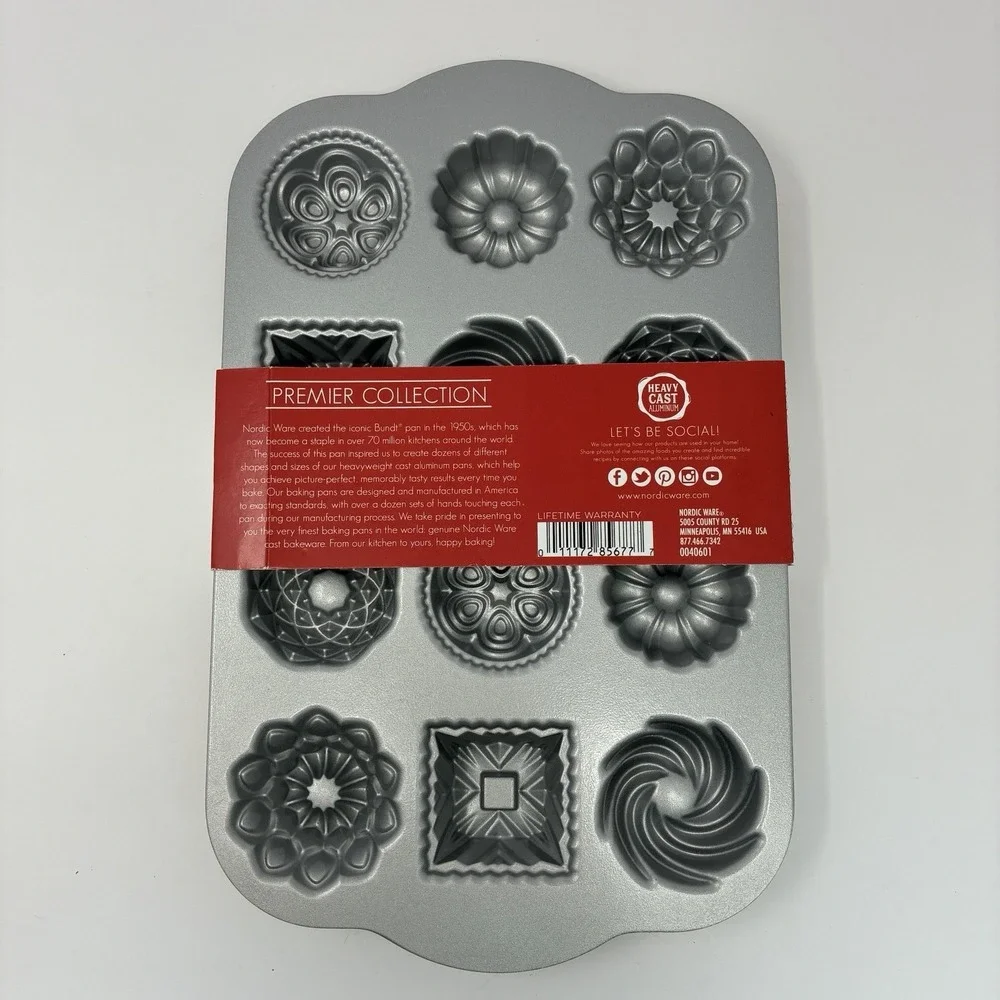Nordic Ware Bundt Charms Gold Mini Cake Pan 1.2 Cup Premier Collection New